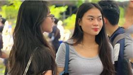 Nữ sinh hỏi sốc: 