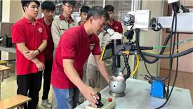 Rẽ hướng học nghề, nhiều học sinh tìm kiếm cơ hội việc làm sớm