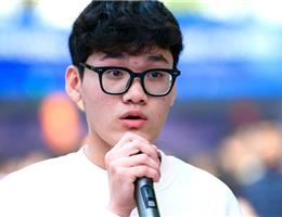 Thí sinh lo nguy cơ thất nghiệp vì AI, trăn trở đăng ký ngành nào cho trúng