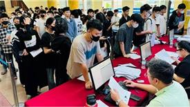 Thả nổi đào tạo văn bằng 2 tiếng Anh: Sinh viên 