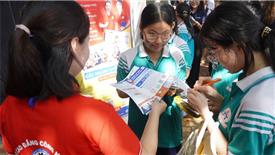 Vì sao ngành chăm sóc sắc đẹp thu hút học sinh?