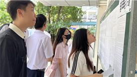 Đề tham khảo thi tốt nghiệp THPT: Nâng độ khó, thầy trò vất vả hơn