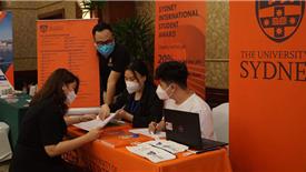 Hành trang du học cho người trẻ