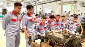 Nguồn tuyển ngày càng ít, tìm giải pháp cho trường nghề