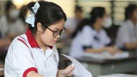 Tỉnh đầu tiên thi lớp 10, đề và đáp án môn ngữ văn