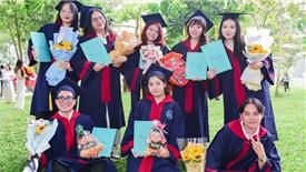 Cơ hội sở hữu bằng cử nhân Anh quốc tại Trường Đại học Kinh tế - Luật