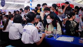 Điểm sàn Đại học KHXH&NV TP.HCM năm 2025: 18 và 20 điểm