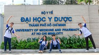 Vì sao hàng trăm thí sinh xét tuyển ĐH Y Dược TPHCM phải nộp lại IELTS?