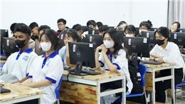 Cuộc đua nhân lực ngành công nghệ cao