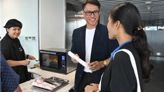 Gác bằng kỹ sư, chàng trai khởi nghiệp với bánh mì đông lạnh