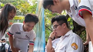 Phổ cập THPT: Tuyển sinh lớp 10 nên thi hay xét?