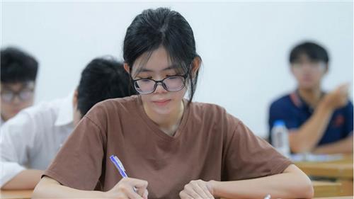 Đại học Quốc gia Hà Nội công bố thời gian đăng ký thi đánh giá năng lực năm 2026