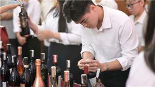 Trường đại học phải thiết kế lại chương trình đào tạo