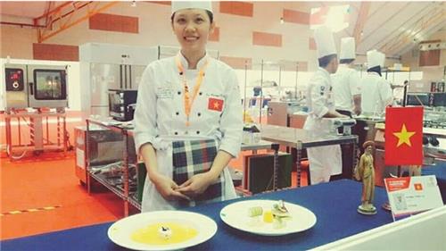 Từ trường nghề đến bà chủ tiệm pizza doanh thu hàng triệu đồng/ngày