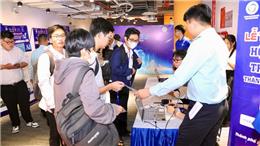 TP. Hồ Chí Minh Vinh danh Trí tuệ trẻ tại AI Challenge 2025: Bệ phóng vững chắc cho Đô thị thông minh