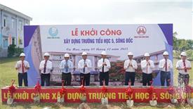 Ninh Bình hỗ trợ Cà Mau 20 tỉ đồng nâng chuẩn trường dạy học 2 buổi/ngày