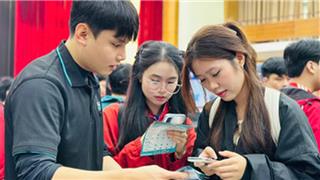 ‘Sử dụng tiếng Anh tốt, mức lương khi mới ra trường có thể tăng 20%’