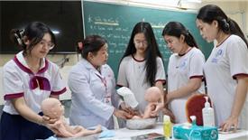 Quốc hội thông qua cấp học mới, ngang hàng với trung học phổ thông