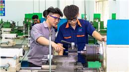 Đặt tên trường trung học nghề không được dùng chữ 