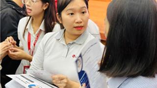 Sinh viên mới ra trường, dưới 1 năm kinh nghiệm ngày càng khó xin việc