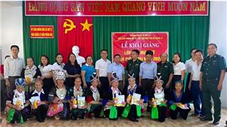 Lớp học đặc biệt giữa đại ngàn Piêng Vai