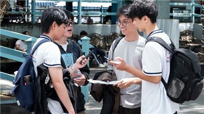 Dày đặc kỳ thi năng lực vào đại học, học sinh nên chọn gì, ôn sao?