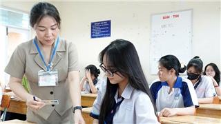 Đối sánh điểm thi tốt nghiệp THPT 5 năm: Chênh lệch vùng miền chưa thu hẹp