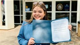 Nữ sinh đạt HSG quốc gia 3 lần đổi trường đại học mới tìm thấy 