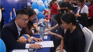 Ngày hội “Cùng bạn quyết định tương lai” 2026: Hỗ trợ học sinh giải quyết bài toán lựa chọn ngành nghề