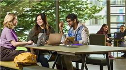 Học bổng 40.000 bảng cho nữ giới ngành STEM tại Việt Nam