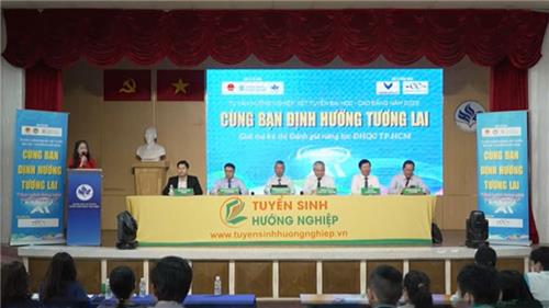 Thi tốt nghiệp THPT theo khối B nhưng muốn xét tuyển đại học khối A hay A1 được không?