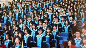 Sinh viên ngành Marketing học gì, ra trường lương có cao không?