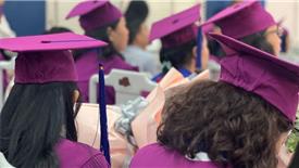 Loạt trường đại học miễn học phí, trả lương cho người học tiến sĩ