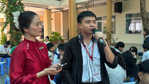 Chương trình “Cùng bạn định hướng tương lai” tại trường THPT Nguyễn Tất Thành và những câu hỏi “xoáy” về bản chất ngành học, nội dung đào tạo, cơ hội phát triển