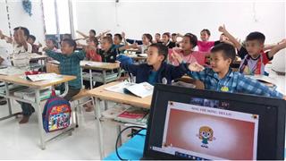 Lớp học đặc biệt nơi cô trò chưa từng gặp mặt