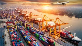 Logistics có thật sự là ngành học với công việc hấp dẫn, lương cao?