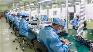 Tại sao ngành Vi mạch bán dẫn cần nhiều nhân lực? nhiều trường ĐH đang “ồ ạt” mở ngành tuyển sinh, liệu sinh viên ra trường có thất nghiệp?