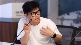 Sinh viên than thở bị 