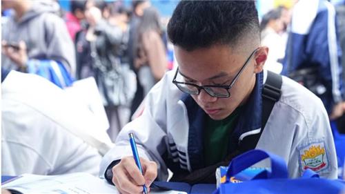 Tuyển sinh đại học 2026: Bùng nổ xu hướng chọn ngành học STEM
