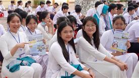 Nhiều trường ĐH tại TPHCM bắt đầu nhận minh chứng xét tuyển ĐH