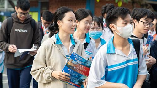Xem đề và gợi ý đáp án môn Hóa kỳ thi tốt nghiệp THPT 2026 tại đây