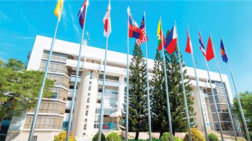ĐHQG-HCM giữ vững vị thế nhóm 801-850 đại học hàng đầu thế giới