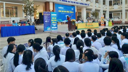 Điểm sàn và điểm chuẩn khác nhau như thế nào?