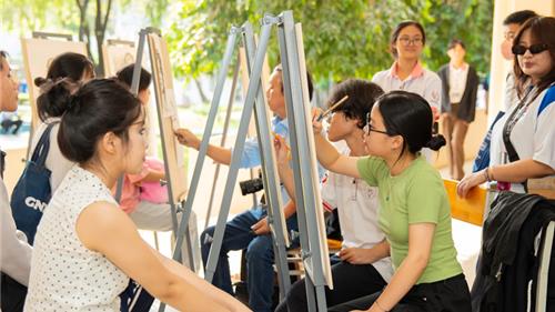 Điểm sàn Trường ĐH Kiến Trúc TPHCM, Trường ĐH Công Thương TPHCM và Trường ĐH Công Nghiệp TPHCM