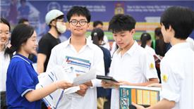 Tuyển sinh đại học 2026: Kẽ hở trong quy định điểm sàn