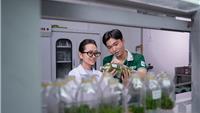 Từ giảng đường đến AstraZeneca, Bayer, Saigon Co.op - Cựu sinh viên Công nghệ Sinh học VLU đang làm gì?
