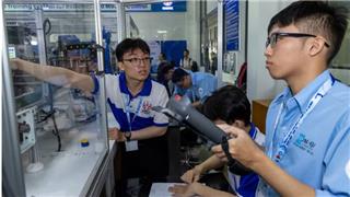 STEM trỗi dậy, ngành hot khối xã hội hạ nhiệt