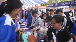 Điểm chuẩn đại học 2026: Khi lựa chọn ngành học đang dịch chuyển