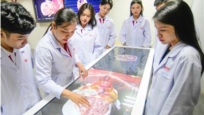 Học phí ngành Y khoa phổ biến 65-88 triệu đồng mỗi năm