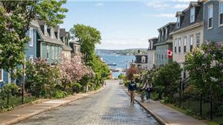 Du học Canada phải chứng minh gần 440 triệu đồng tiền sinh hoạt mỗi năm